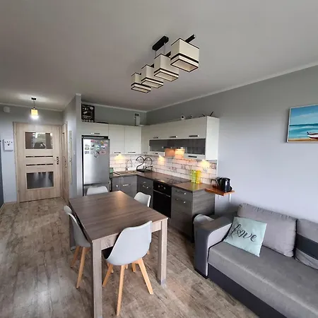 Z Ogrodkiem Mewa アパート ダルウォボ